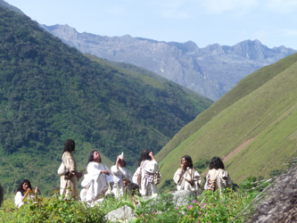 Kogi Mamas holding discussions and divinations about the state of the Sierra on an important sacred site (Falk Parra Witte, 2014) 