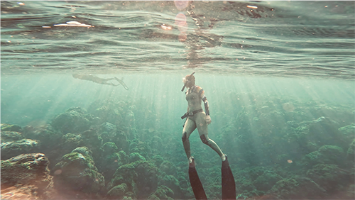 Freedivers exploring 'The Potholes'