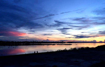 Night views on the Mekong