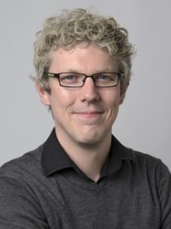 Dr Mark Elliott