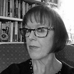 Dr Helen  Watson