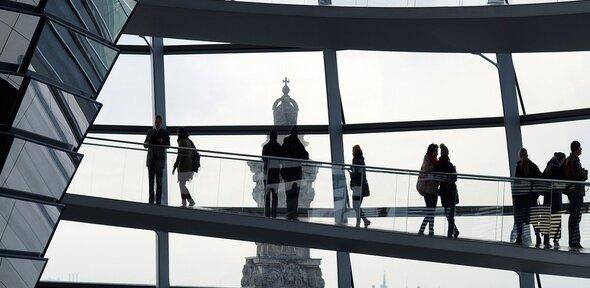 Reichstag Dome by bearinthenorth (Pixabay)